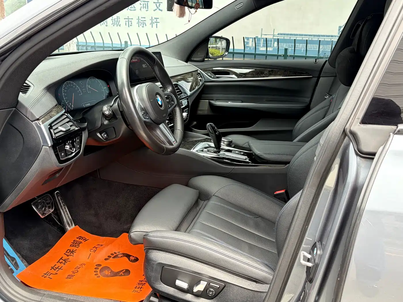 BMW 6 Series GT 2019 630i M Sport Package фото 12