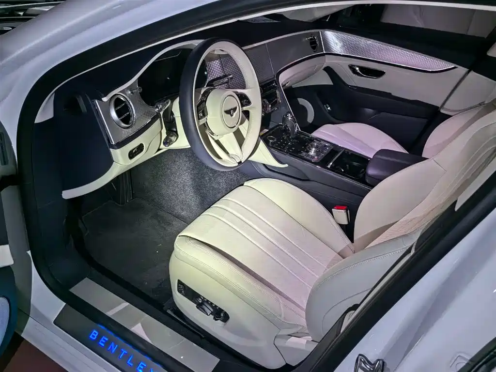 Bentley Flying Spur 2024 2024 4.0T V8 Standard Edition