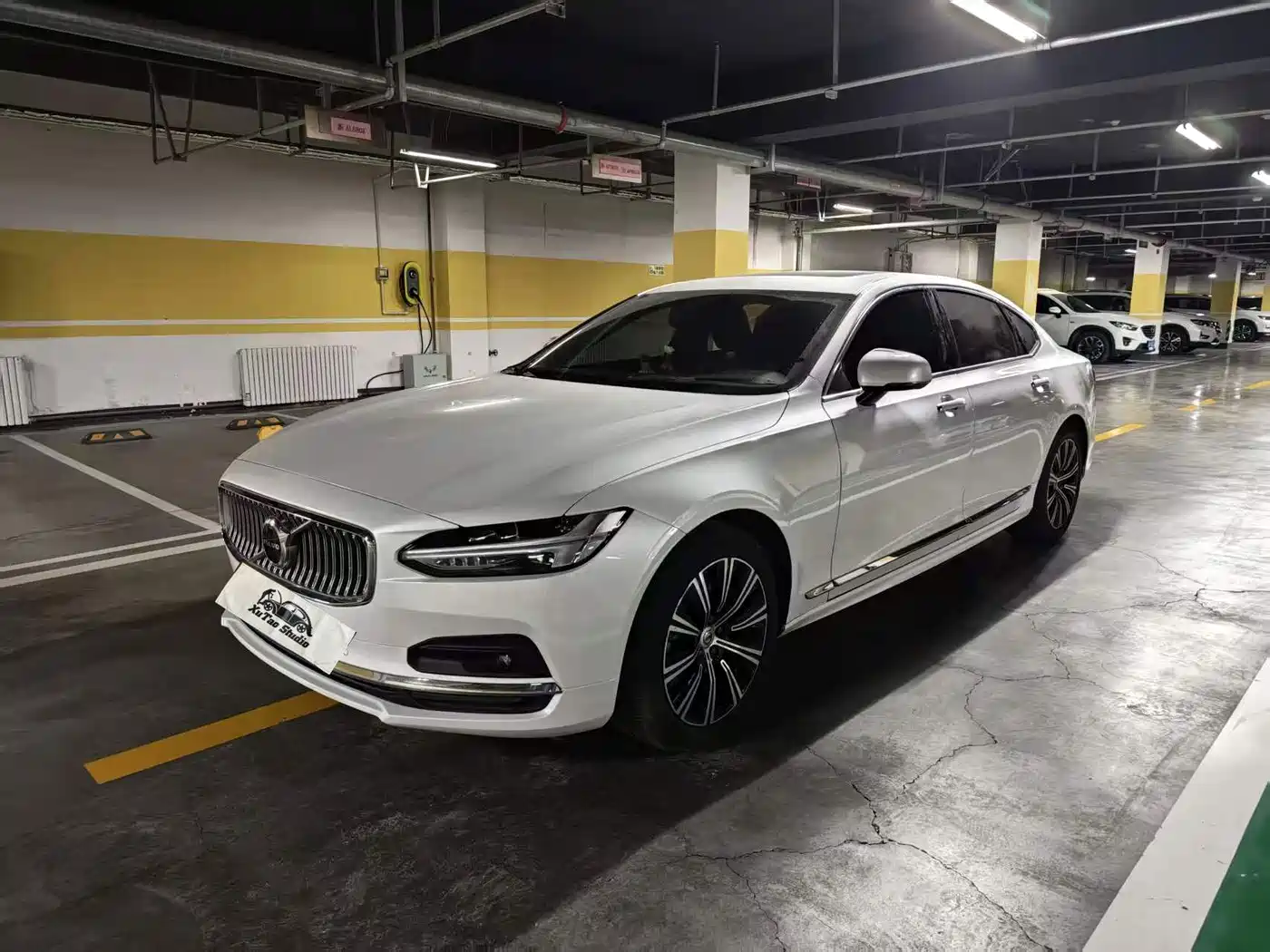 Volvo S90 2021 — пригон из Китая