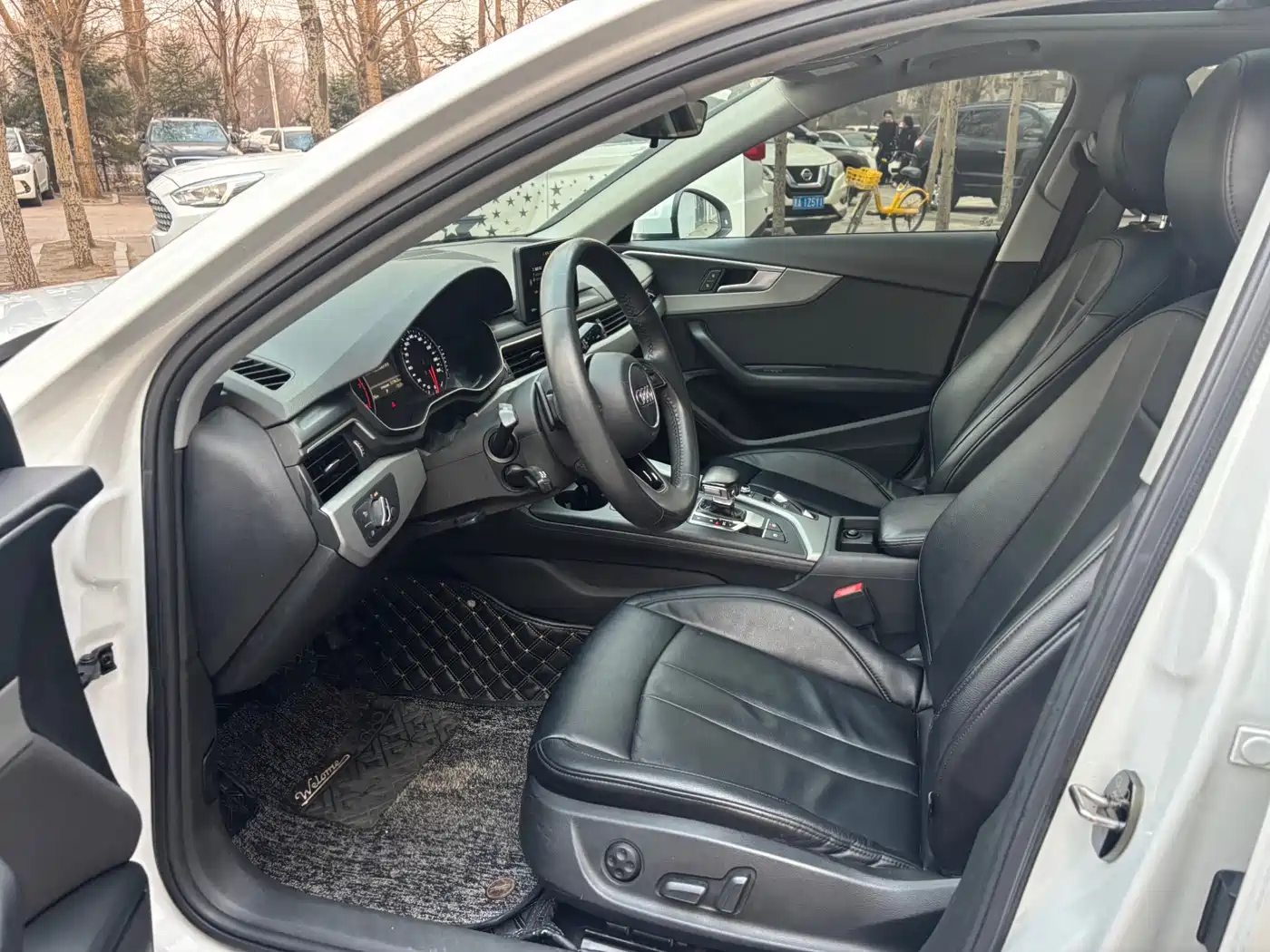 Audi A4L 2017 Plus 40 TFSI Progressive фото 7