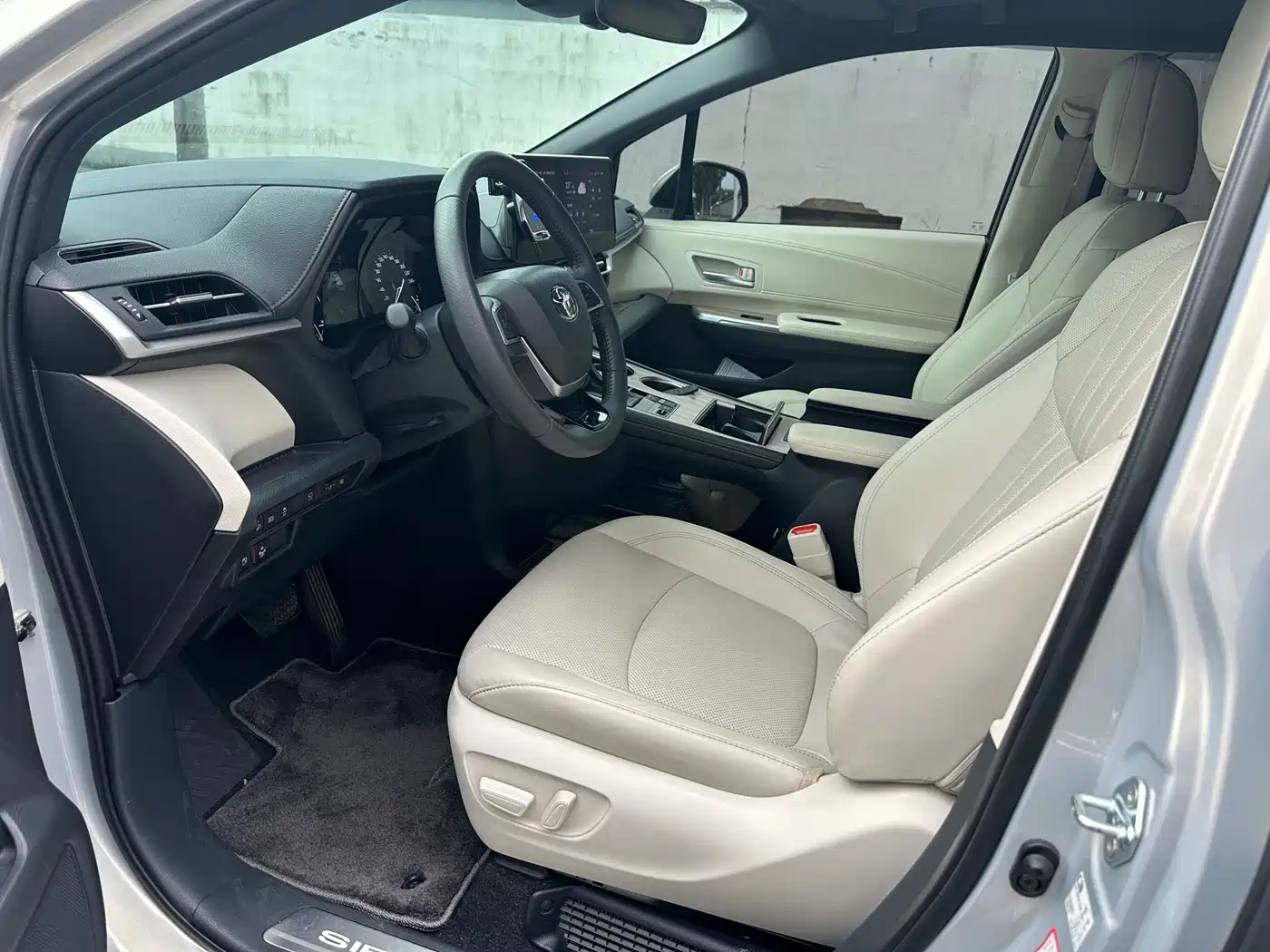 2026 Toyota Sienna