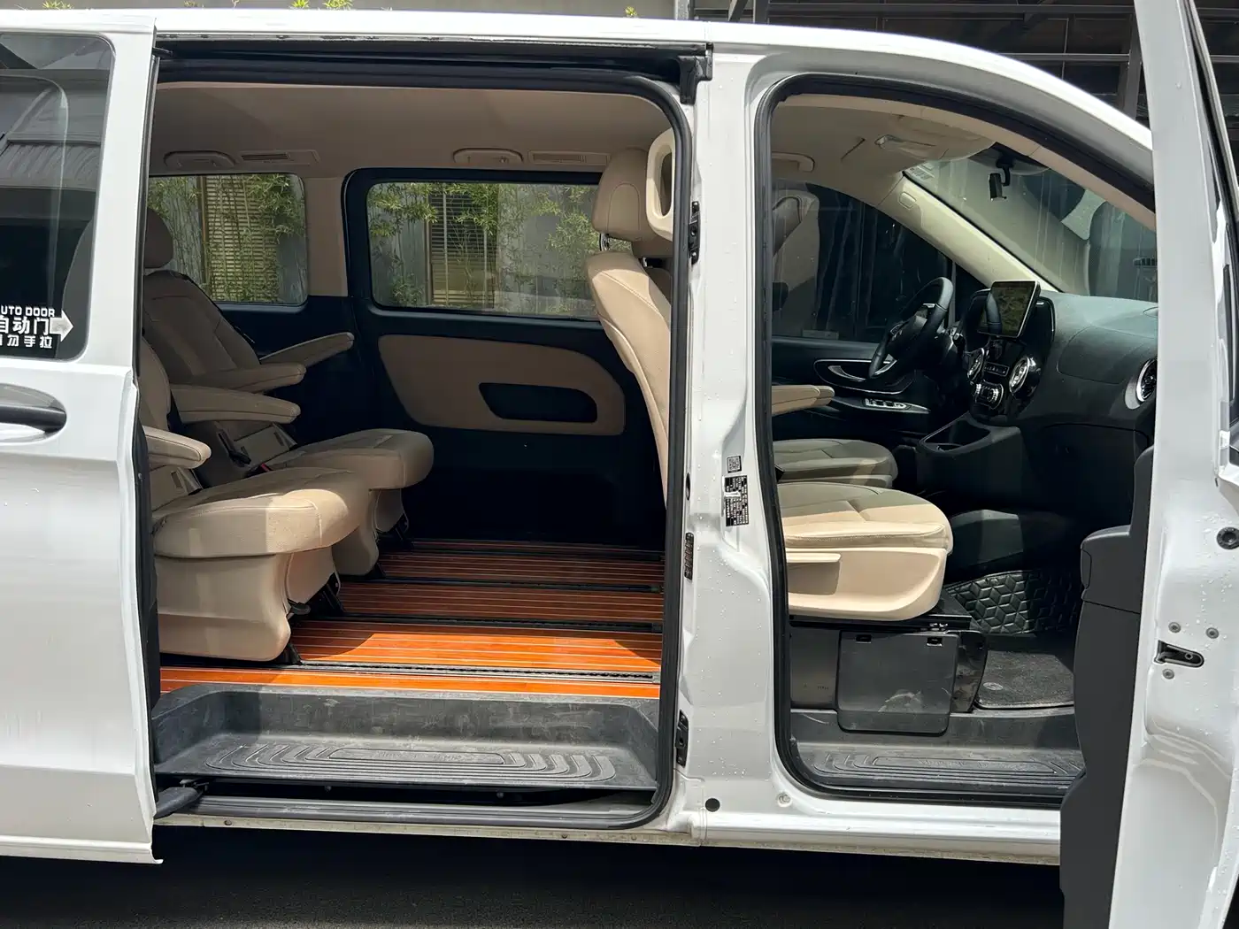 Mercedes-Benz Vito 2021 2.0T Business Edition 7-seater фото 13