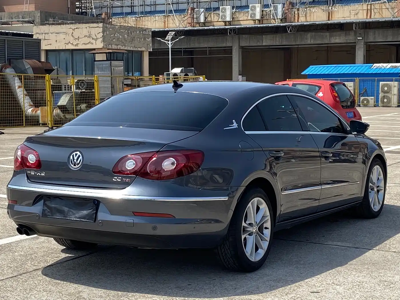 Volkswagen FAW-Volkswagen CC 2012 Model 2.0TSI Ultimate фото 7