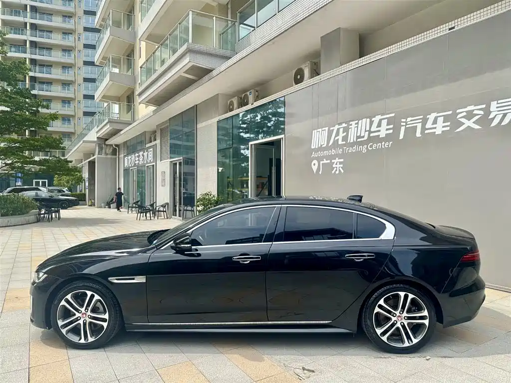 Jaguar XEL, миниатюра 3