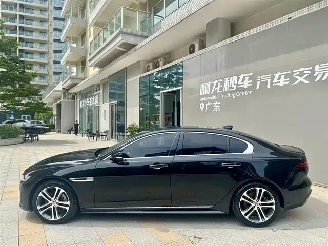 Jaguar XEL 2020 2.0T 200PS R-DYNAMIC S Progressive Sport Edition — фото 3