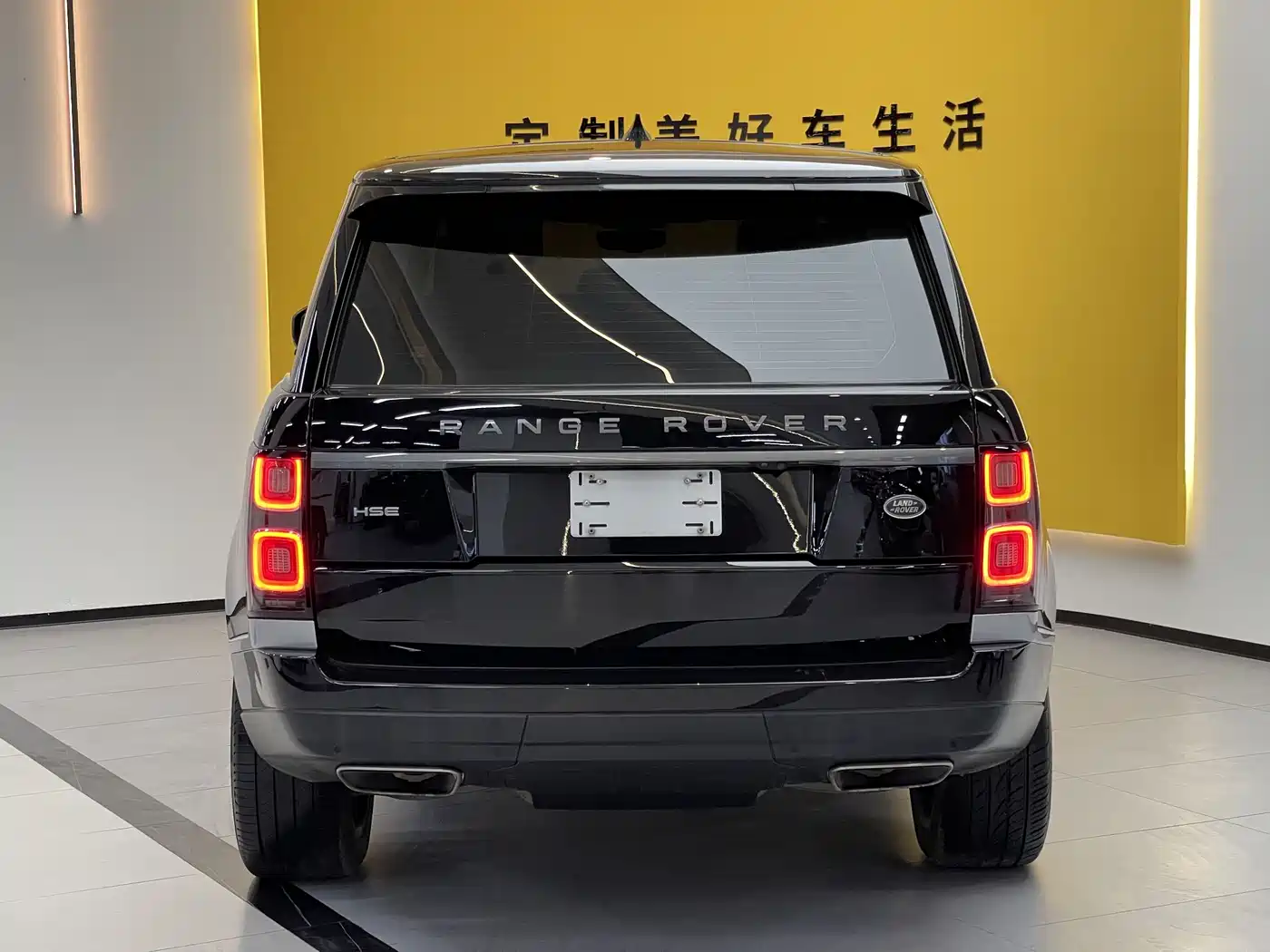 Land Rover Range Rover 2019 3.0 SC V6 Golden Age Edition фото 6