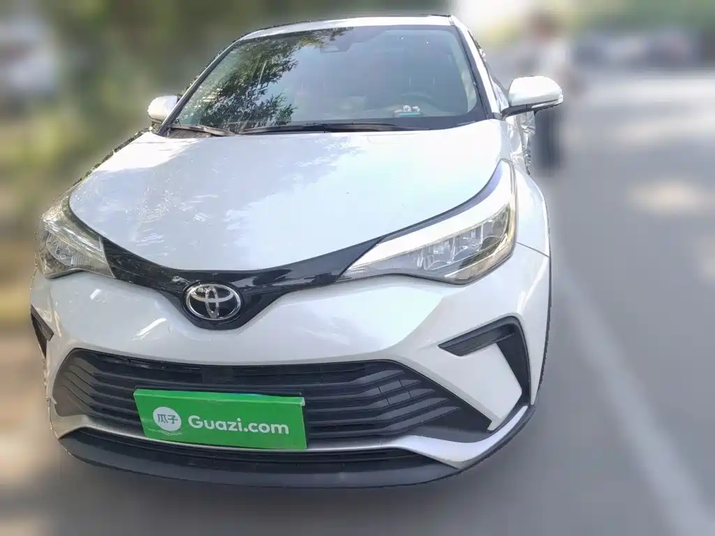 2024 Toyota IZOA