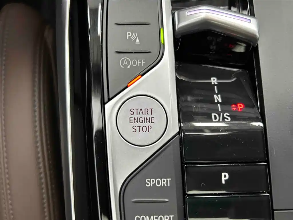 BMW 3 Series 2023 320Li M Sport Package фото 4