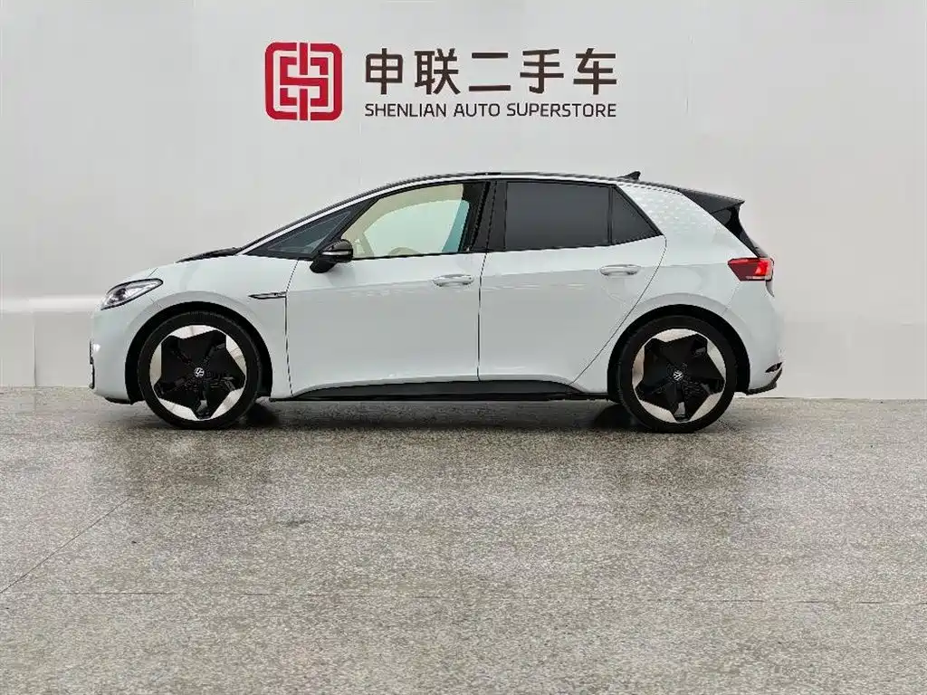 Volkswagen ID.3 2023 Upgraded Pure Intelligence Edition фото 5