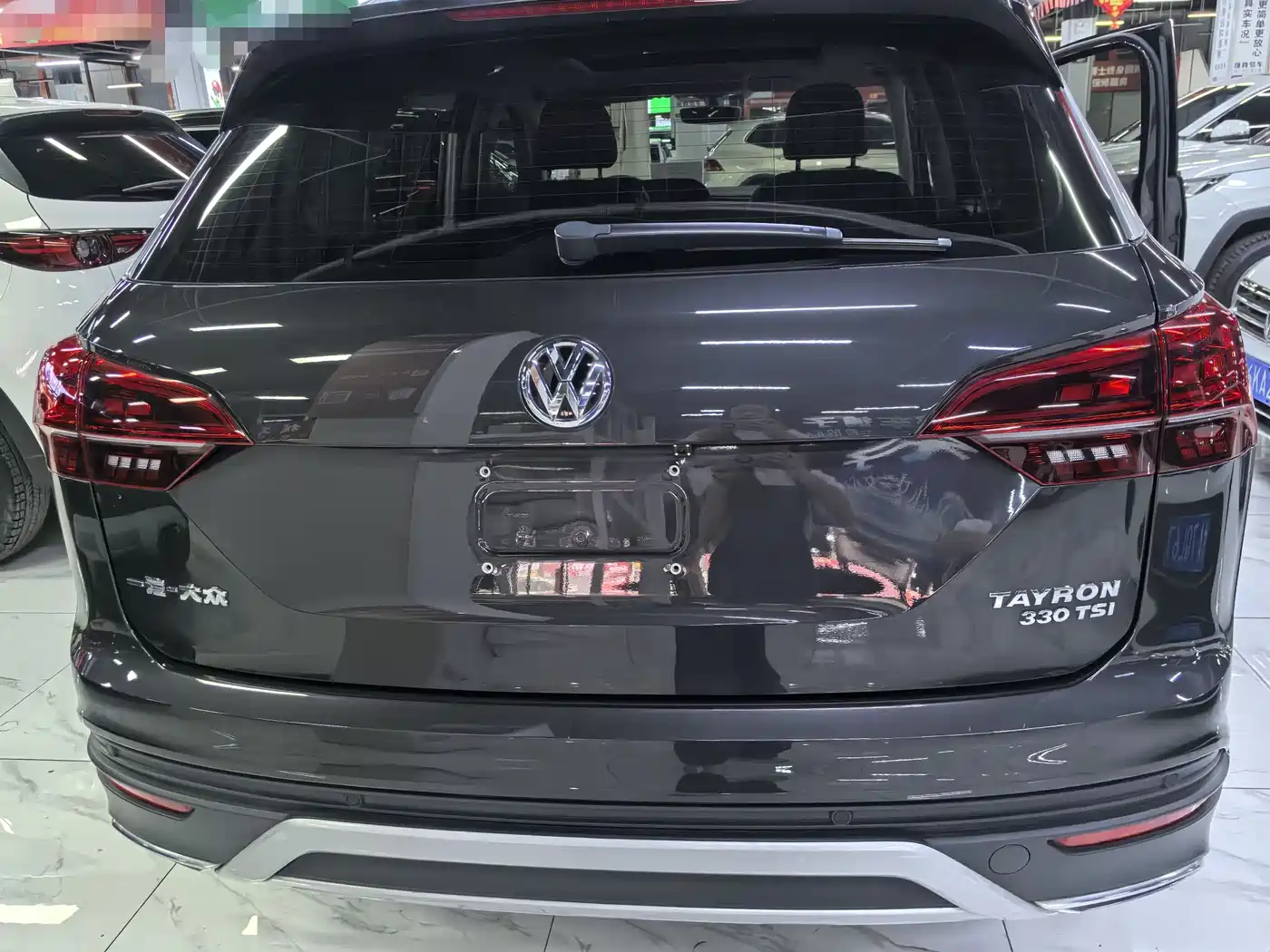 Volkswagen Tayron 2019 330TSI 2WD Luxury China VI фото 5