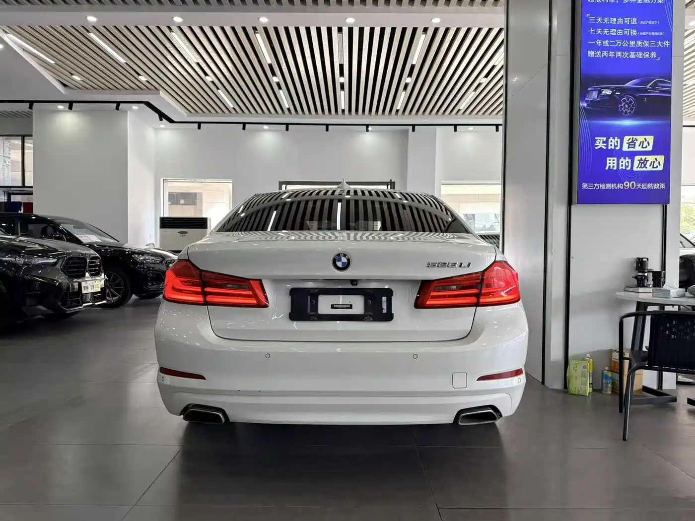 BMW 5 Series 2018 528Li Launch Special Edition фото 5