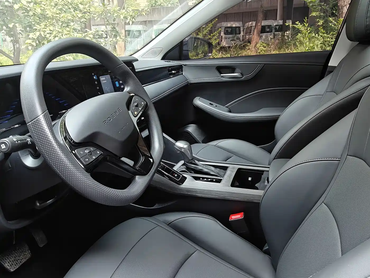 Roewe i5 2025 2026 1.5L CVT Luxury