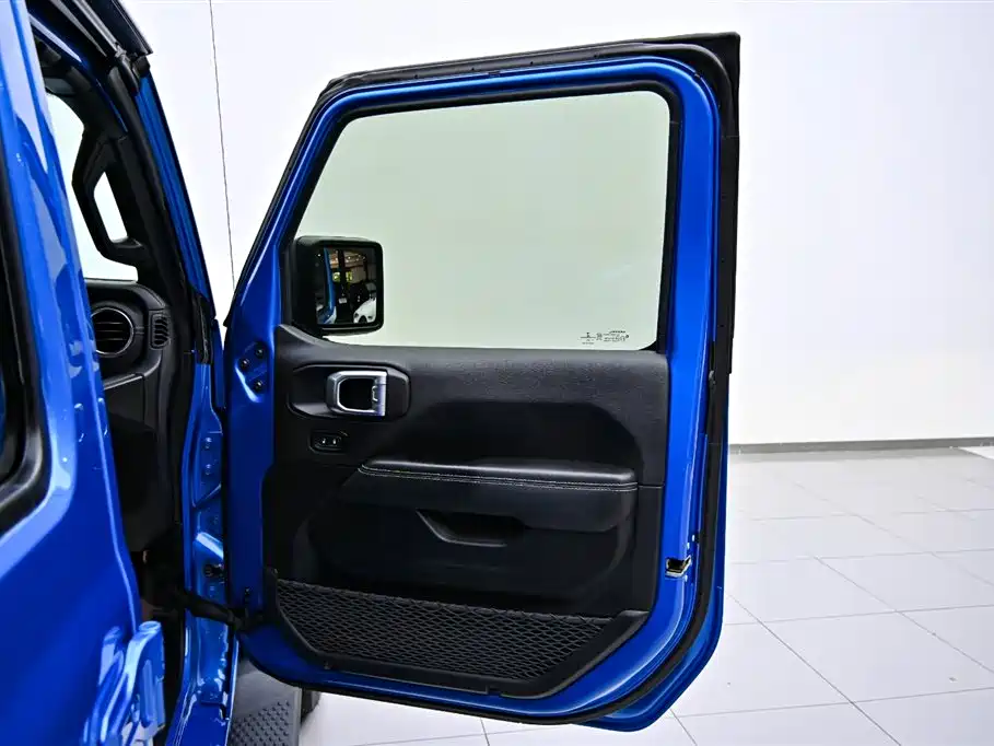 Jeep Wrangler 4xe 2022 2021 4-Door 2.0T 4xe Sahara