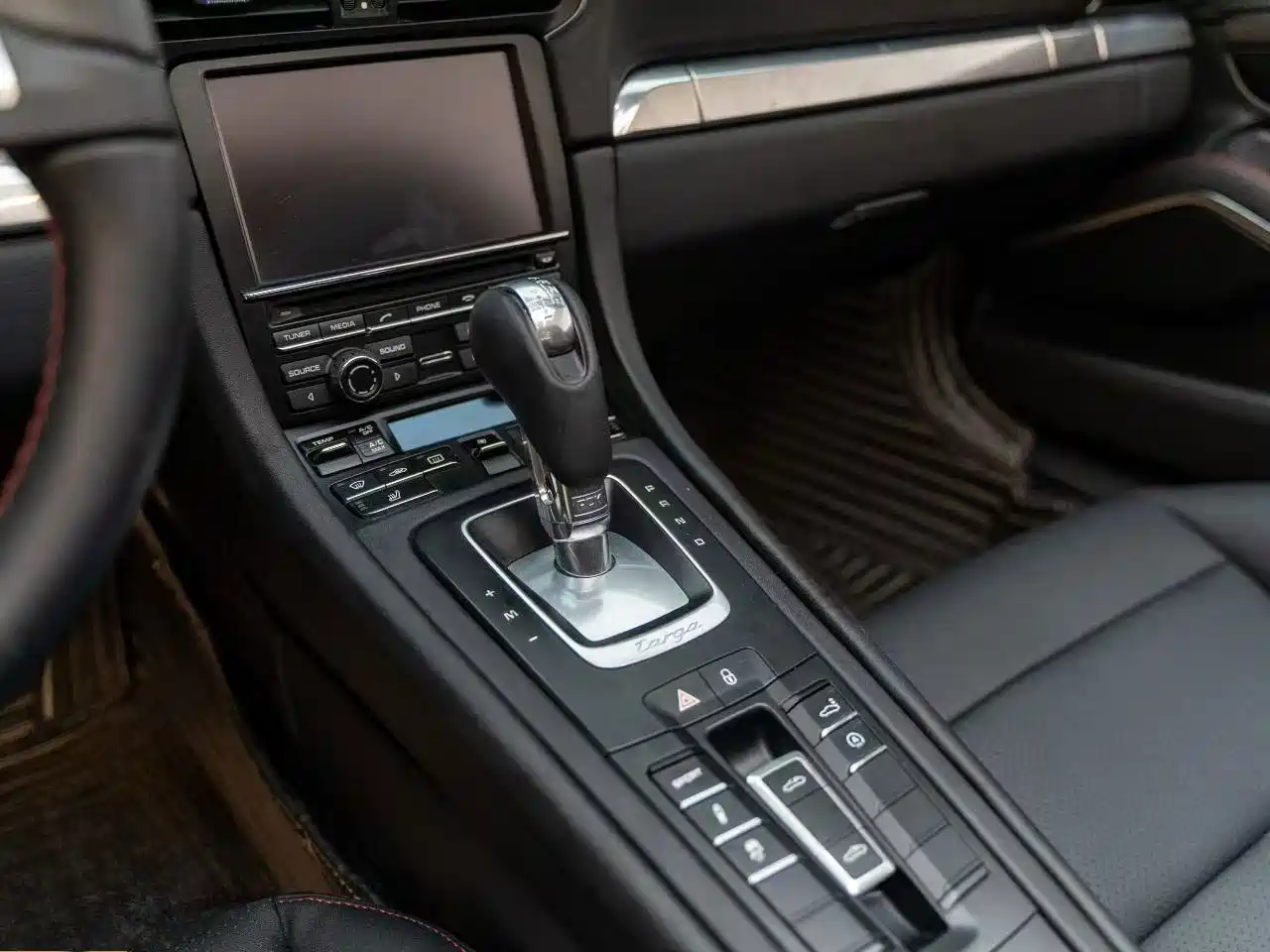 Photo 6 - Porsche 911