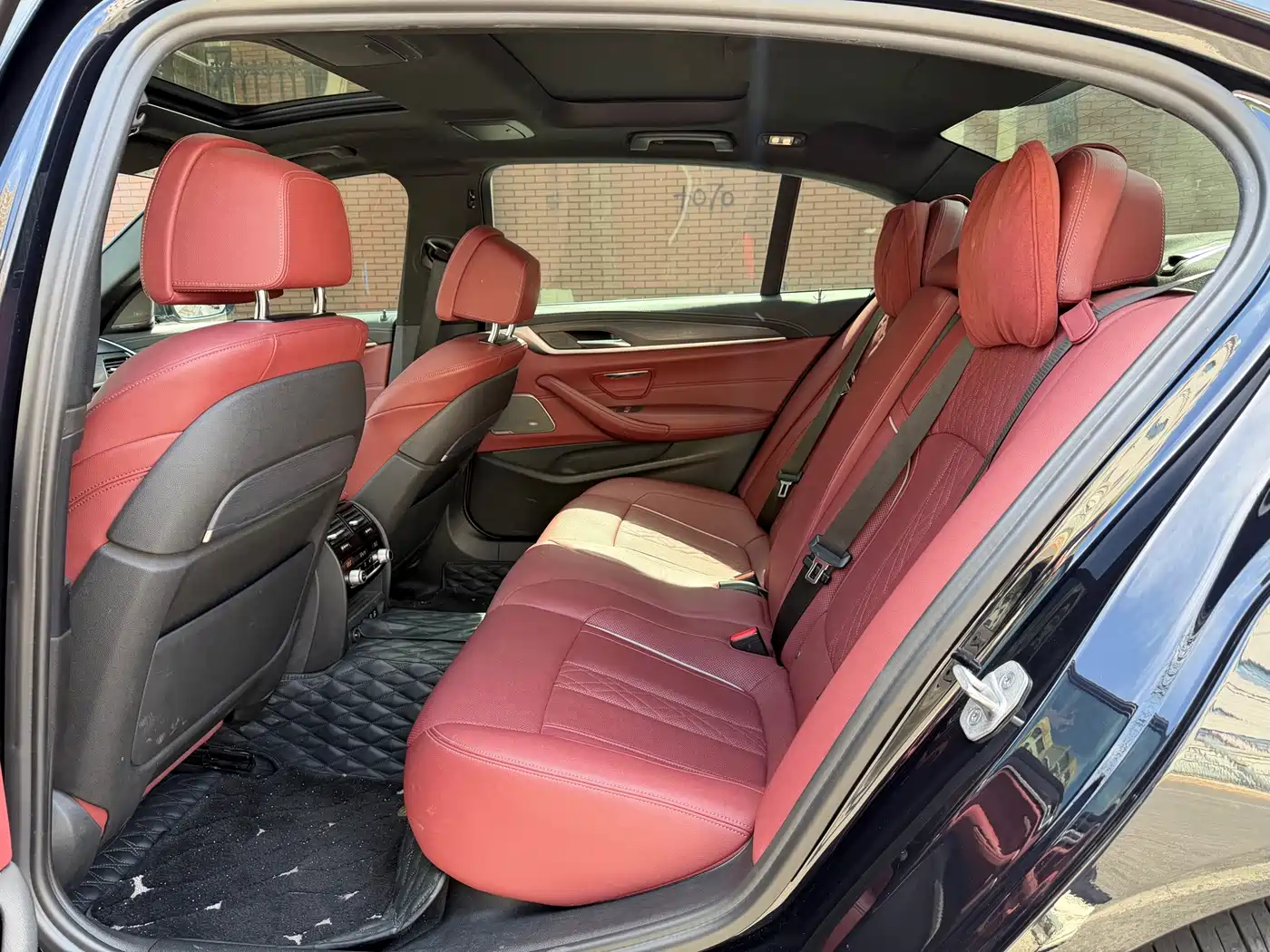 BMW 5 Series 2021 530Li Premium M Sport Package фото 12