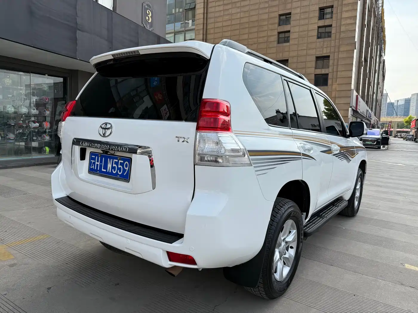 Toyota Prado (Import) 2010 2.7L Automatic Standard фото 5