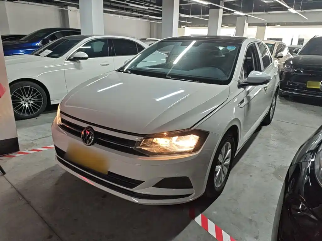 Volkswagen Polo 2019 Plus 1.5L Automatic Colorful Tech Edition