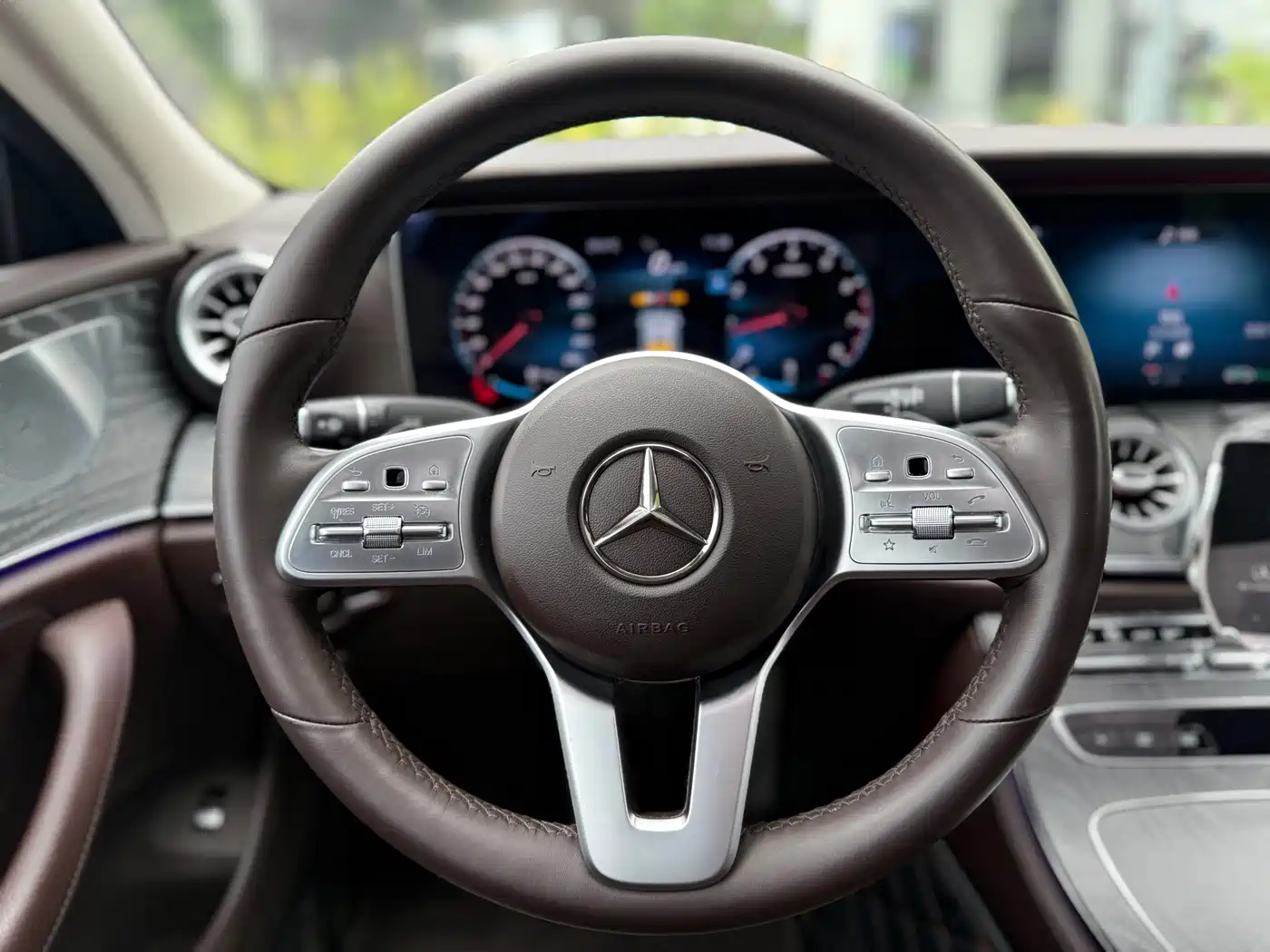 Mercedes-Benz CLS 2021 CLS 300 Luxury фото 10