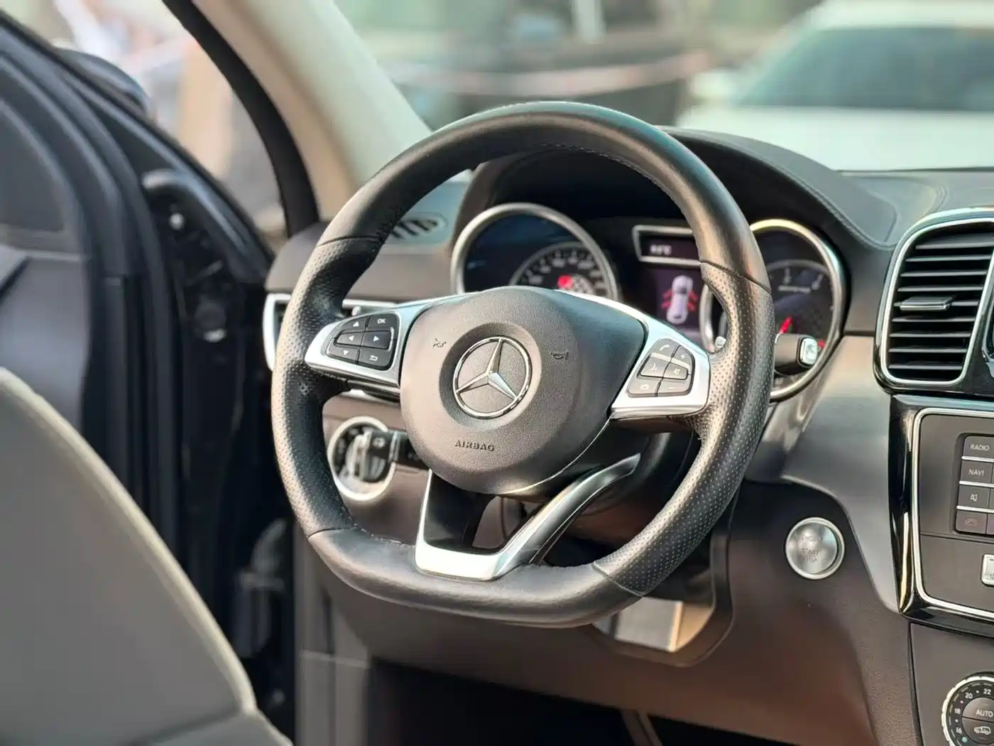 Mercedes-Benz GLE Coupe AMG 2017 AMG GLE 43 4MATIC Coupe SUV фото 7