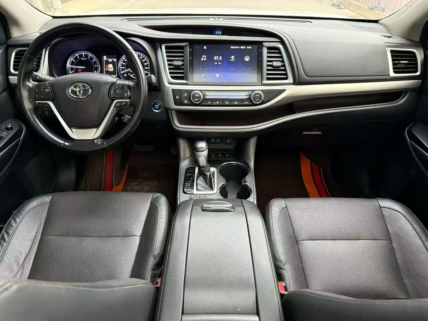 Toyota Highlander 2018 2.0T 4WD Premium 7-seater (China V) фото 8