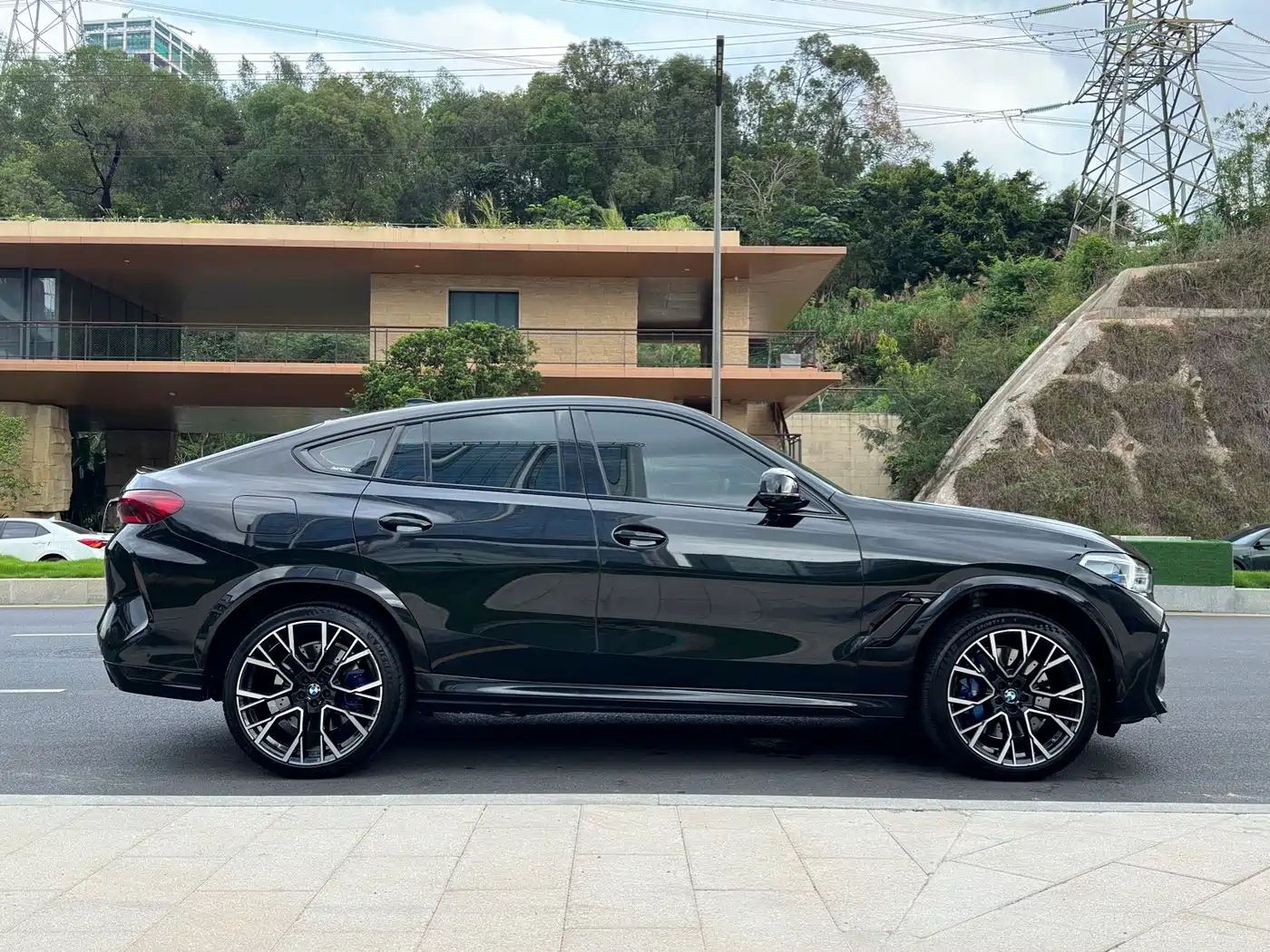 BMW X6 M 2022 X6 M фото 14