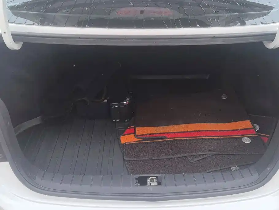 Hyundai Verna 2021 2020 1.4L Manual GL Renewal Edition