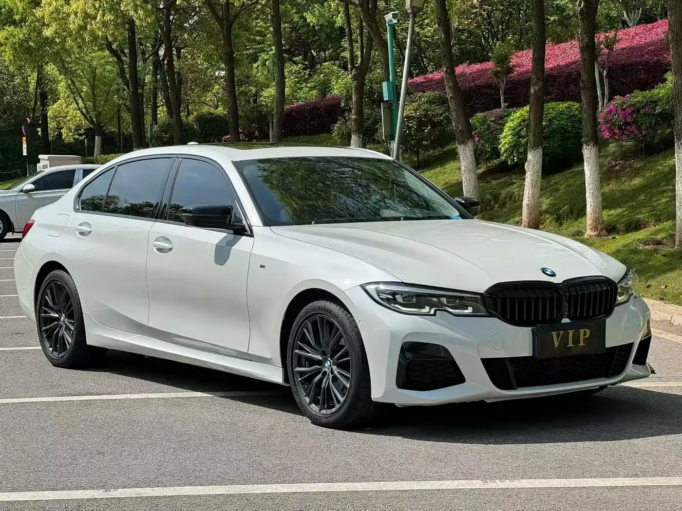 BMW 3 Series 2020 325Li M Sport Black Night Package фото 3