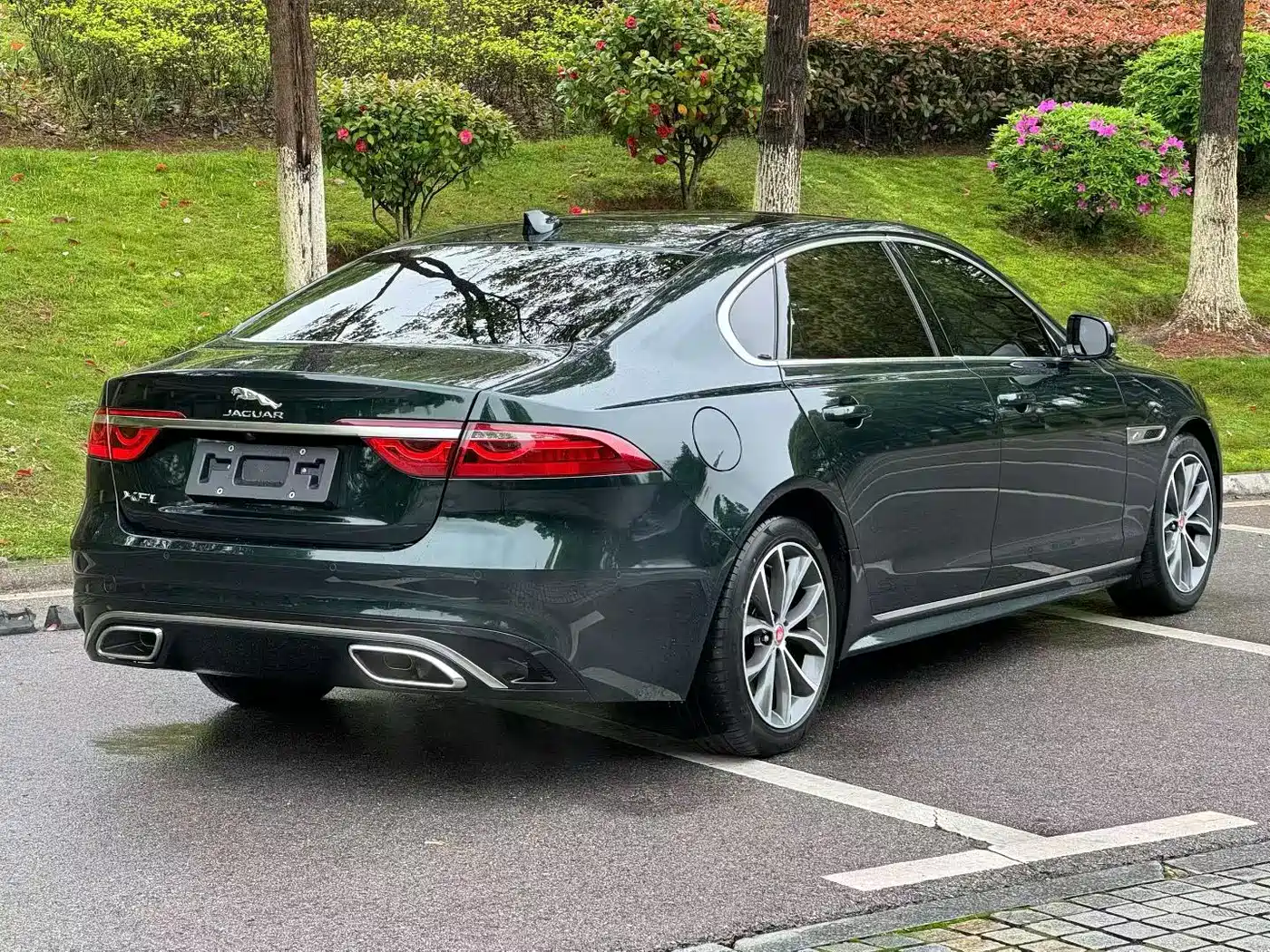 Jaguar XFL 2021 XFL 2.0T P250 2WD Elite Sport Edition фото 9