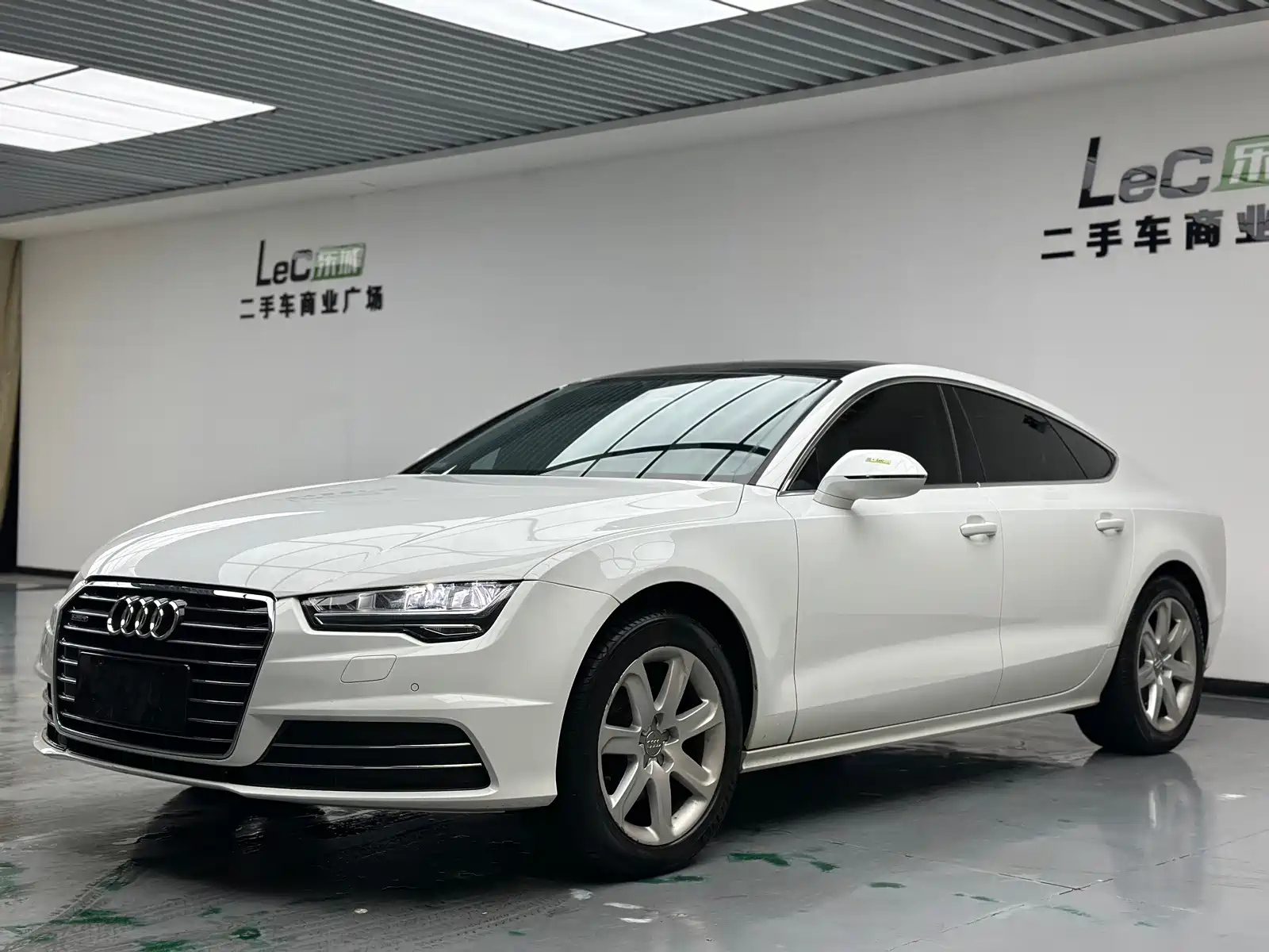 Photo 1 - Audi A7