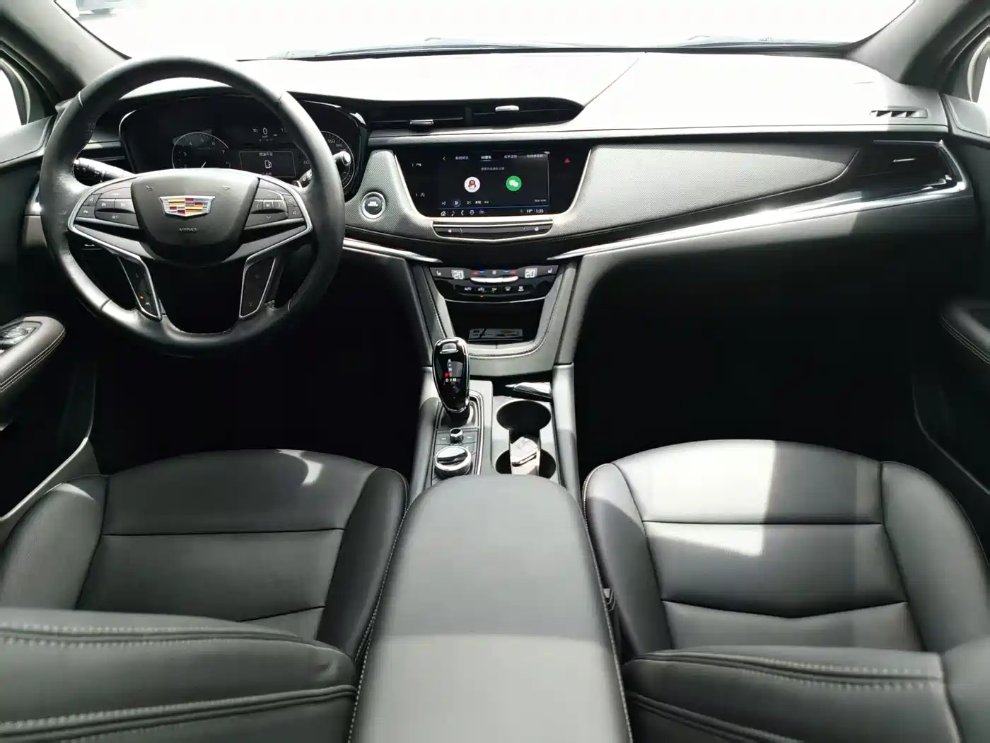 Cadillac XT5 2024 2.0T FWD Fashion Edition фото 4
