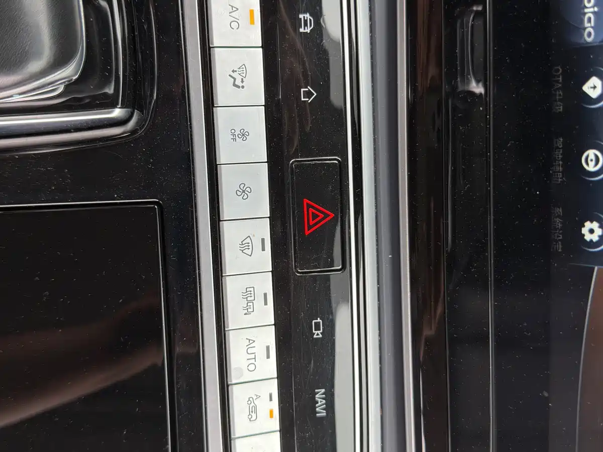GAC Trumpchi Trumpchi M8 2021 Master Series 390T Ultimate Edition фото 15