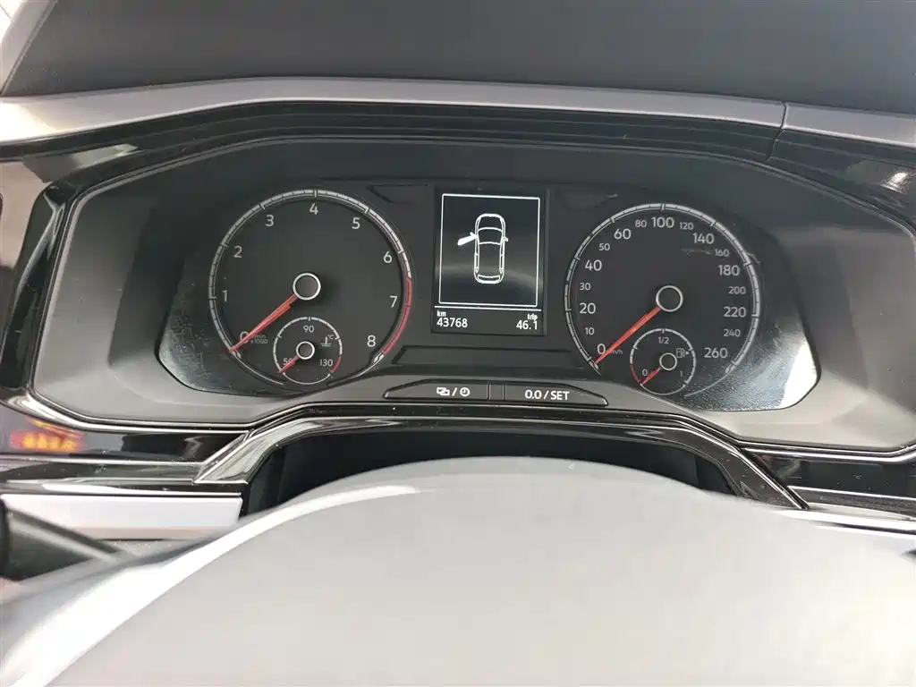 Volkswagen Polo 2019 Plus 1.5L Automatic Colorful Tech Edition фото 11