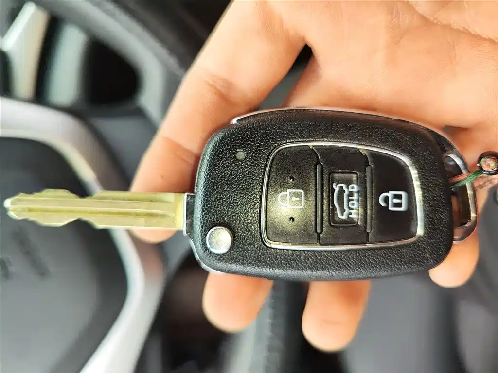 Hyundai Elantra 2016 Model 1.6L Automatic Smart Elite фото 12