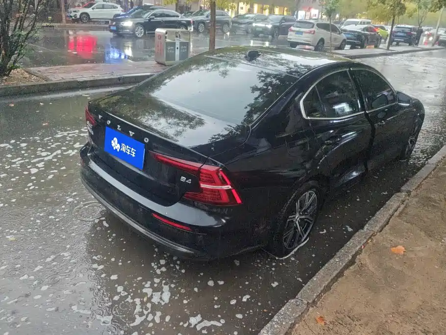 2026 Volvo S60