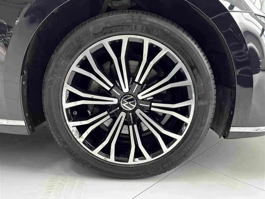 Volkswagen Phideon 2023 2021 380TSI Luxury Edition
