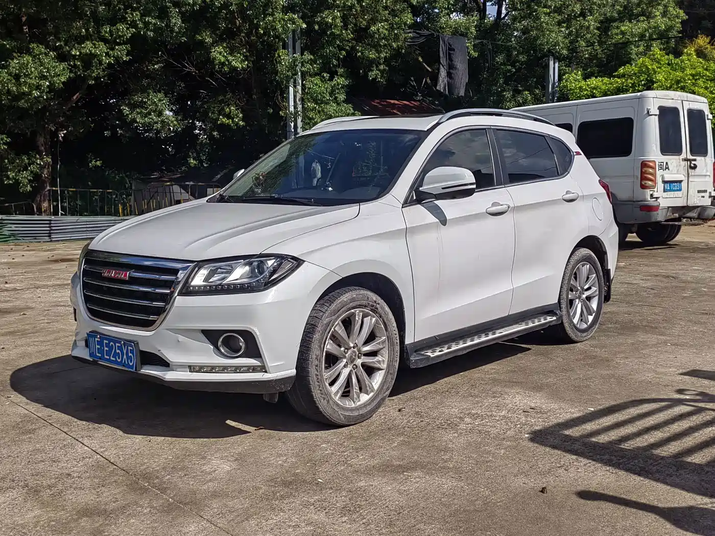 Haval H2 2015 2016 Red Label 1.5T Manual 2WD Luxury