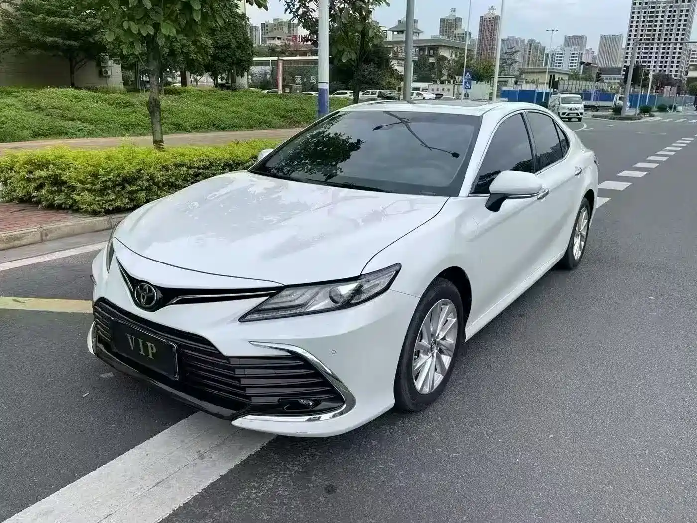 Toyota Camry 2021 2.0G Luxury Edition