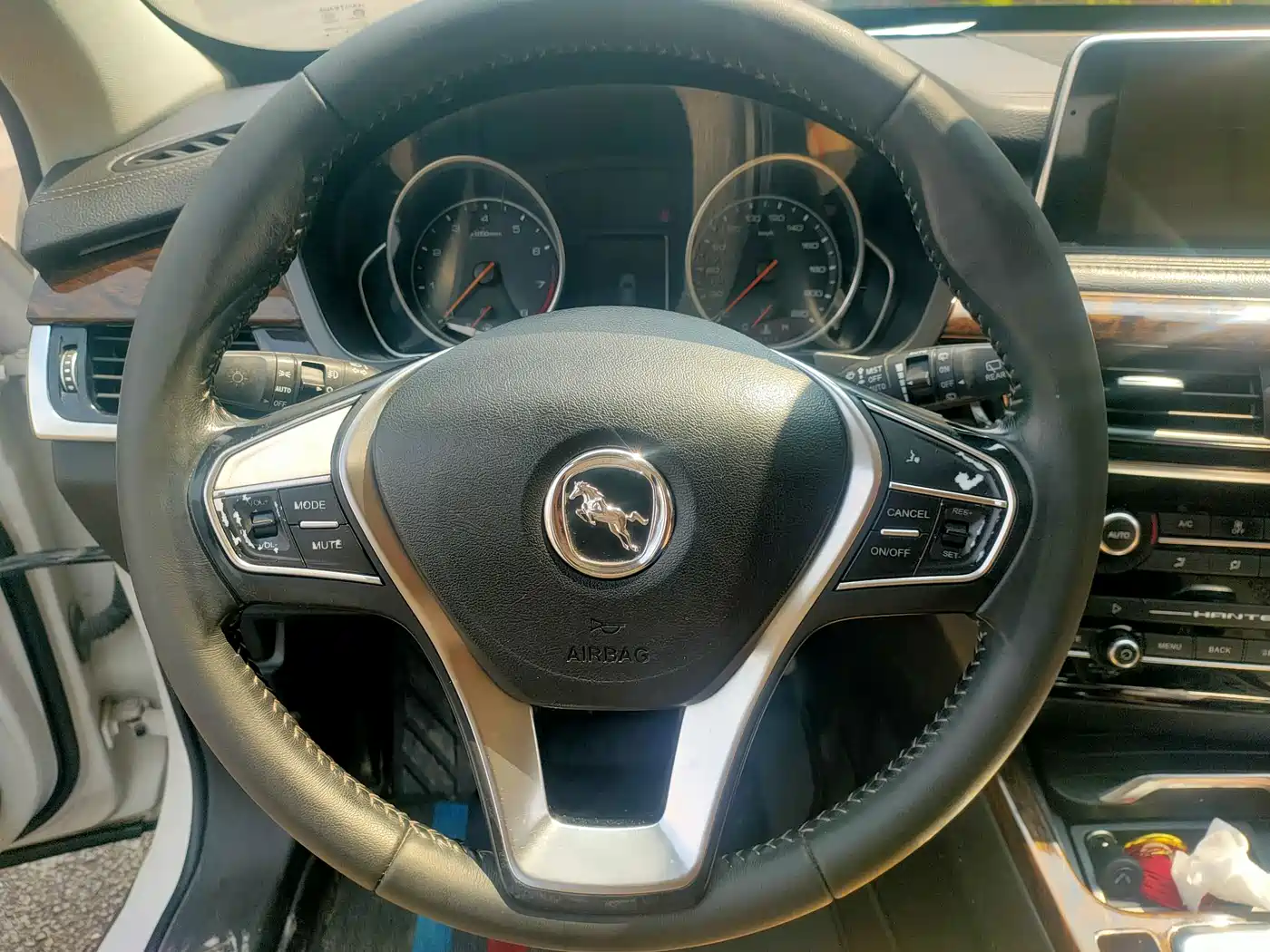 HANTENG MOTORS HANTENG X7