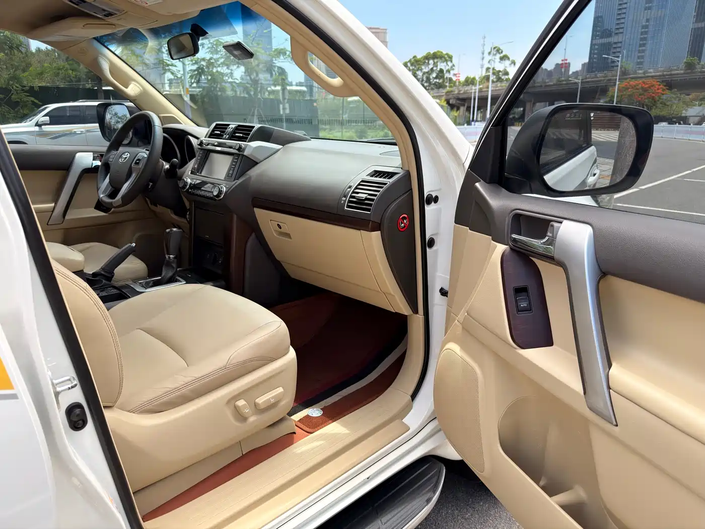 Toyota Prado 2014 4.0L Automatic TX-L NAVI фото 10