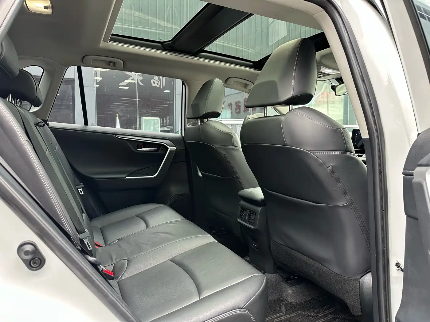 TOYOTA RAV4 RONGFANG