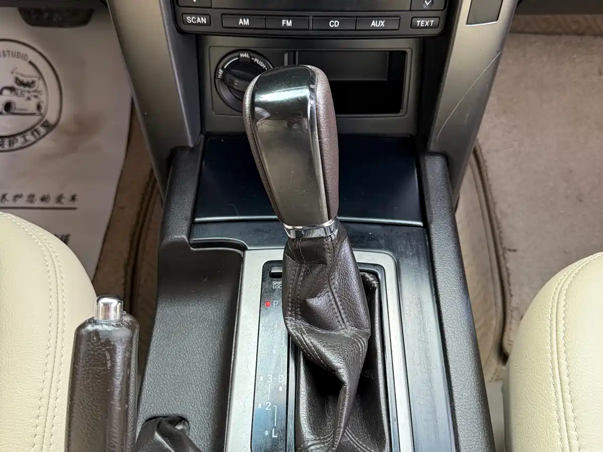 Toyota Prado (Import) 2010 2.7L Automatic Standard фото 13