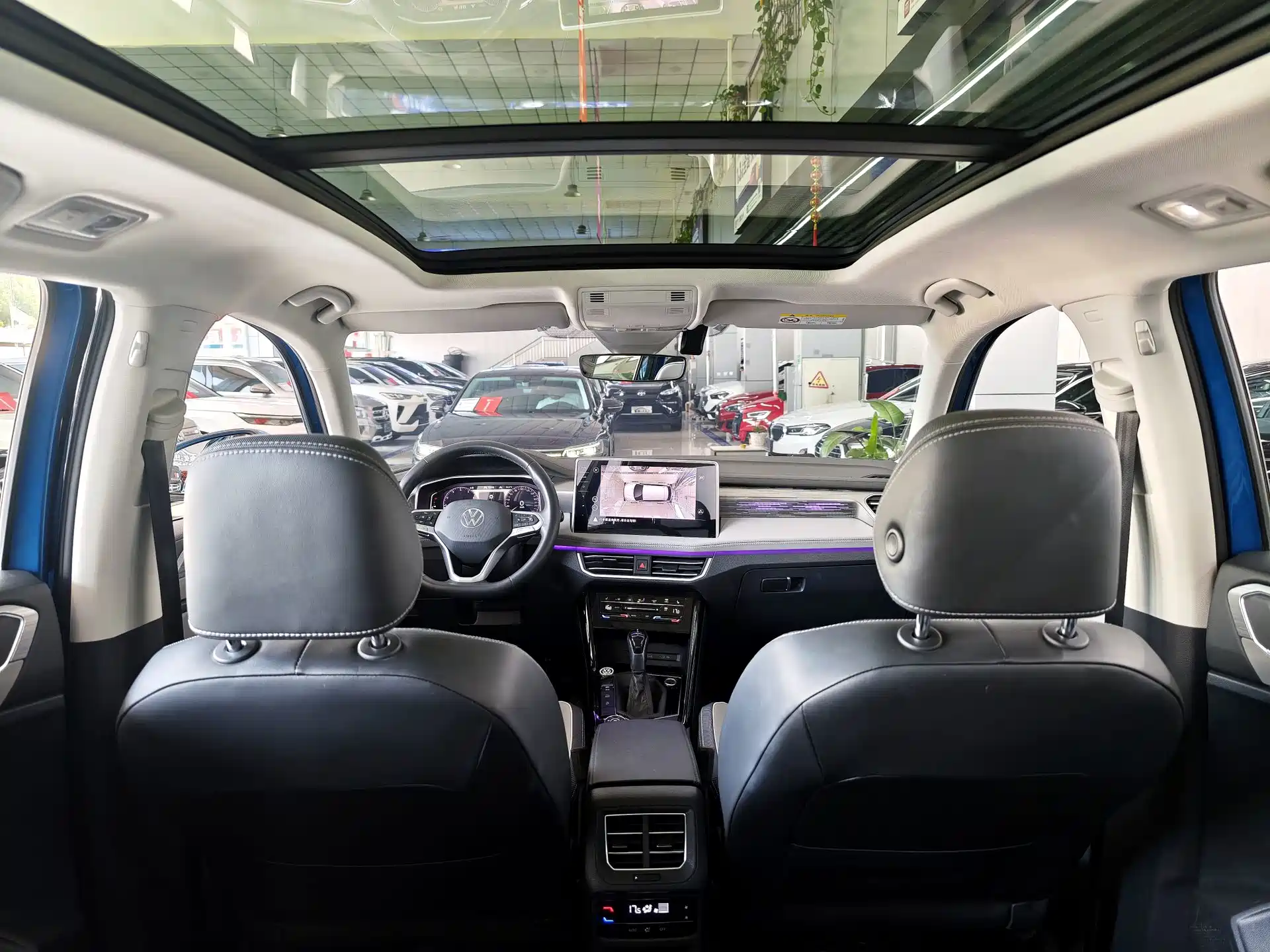 صورة 6 - Volkswagen Tayron