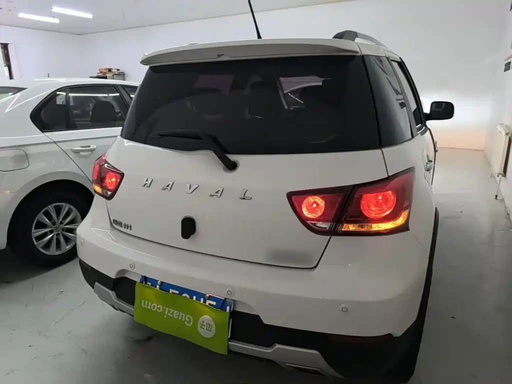 Haval H1 2018 2017 Red Label 1.5L AMT Luxury