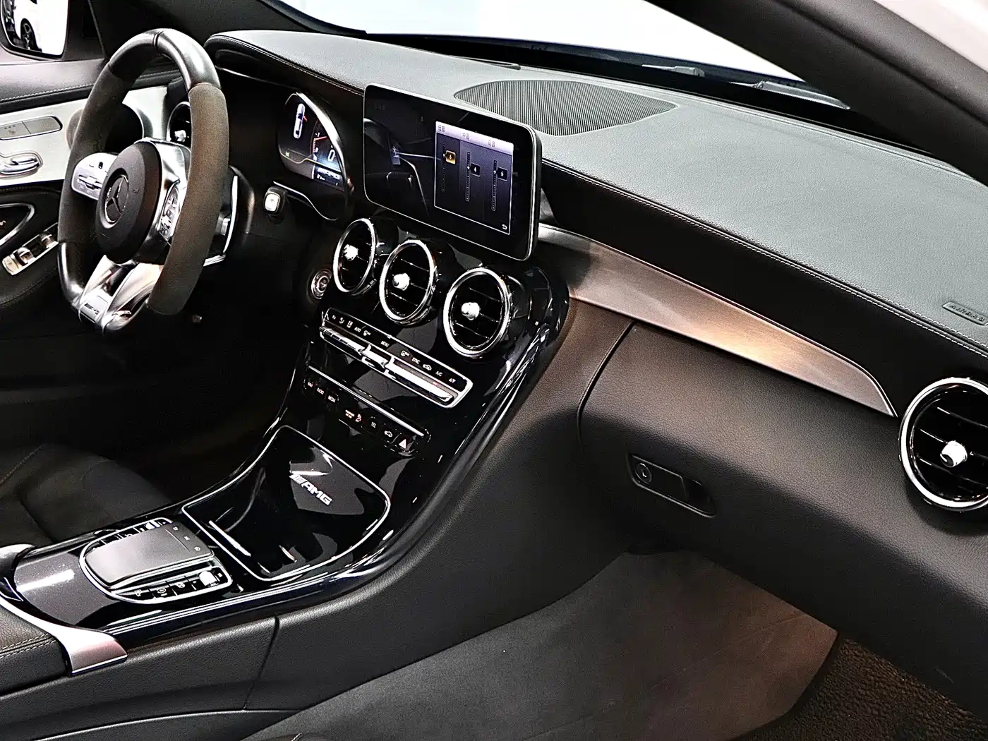 Mercedes-Benz C-Class AMG 2019 AMG C 63 фото 15