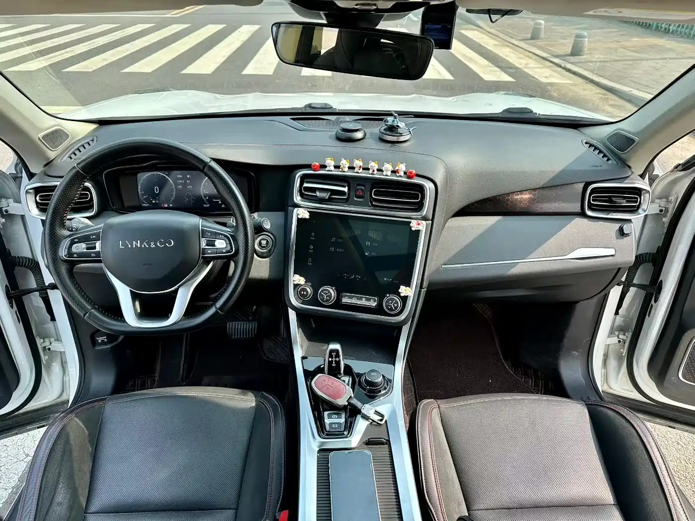 Lynk & Co 01 2019 2.0T AWD Pro Edition China VI фото 8