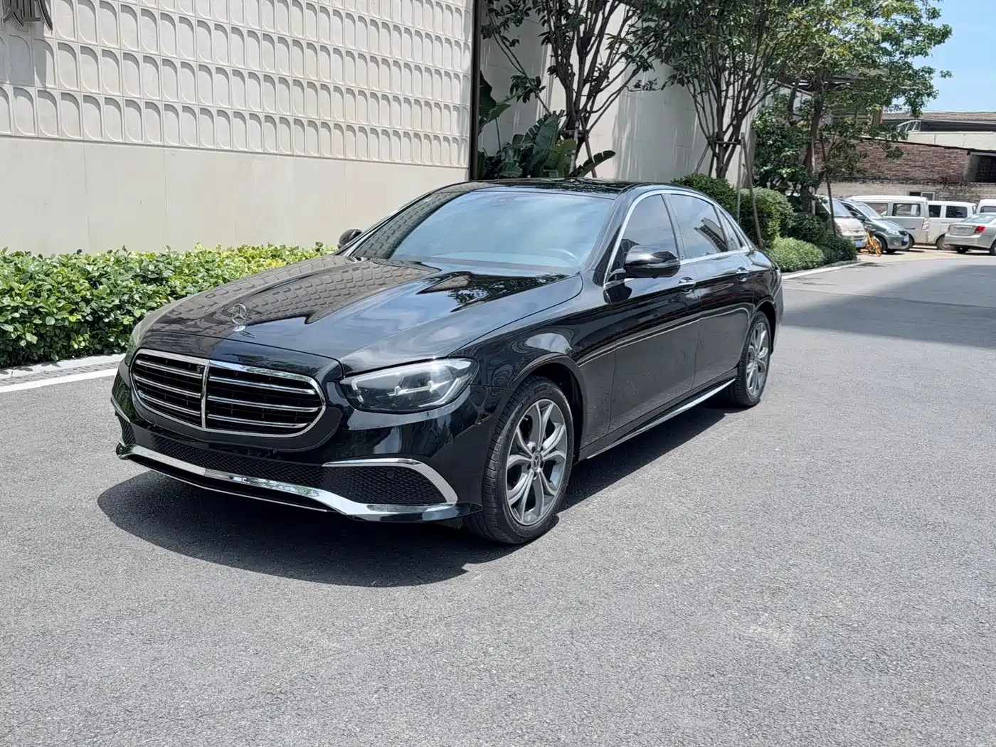 Mercedes-Benz E-Class 2022 Second Facelift E 300 L Luxury