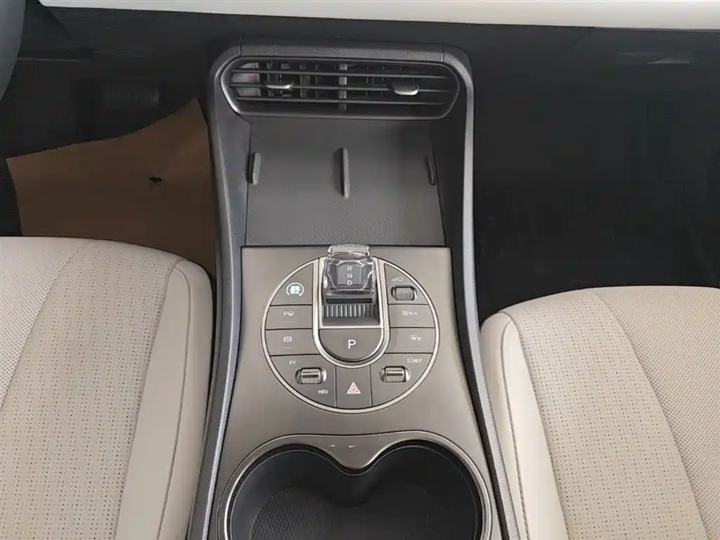 BYD Hai Bao 05 DM-i 2025 DM-i Smart Driving Edition 120KM Flagship фото 14