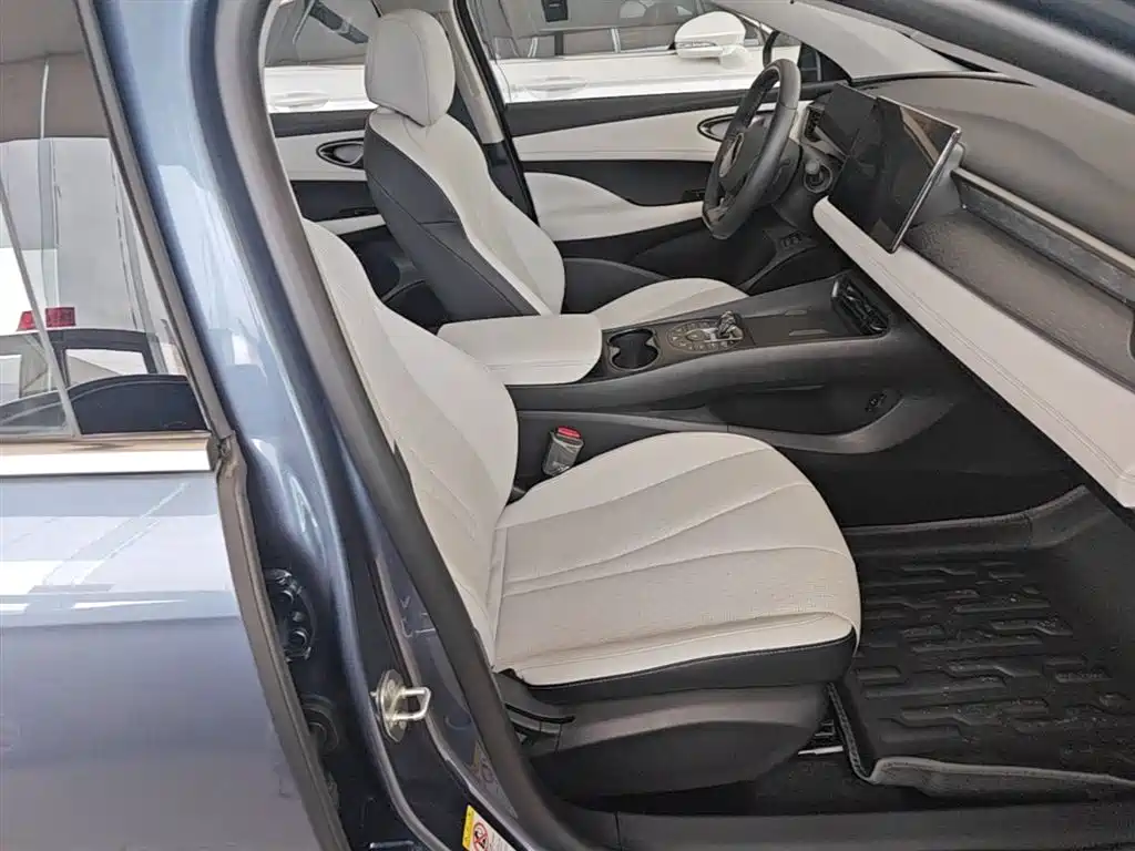 BYD Hai Bao 05 DM-i 2025 DM-i Smart Driving Edition 120KM Flagship фото 25