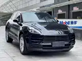 Photo 3 - Porsche Macan