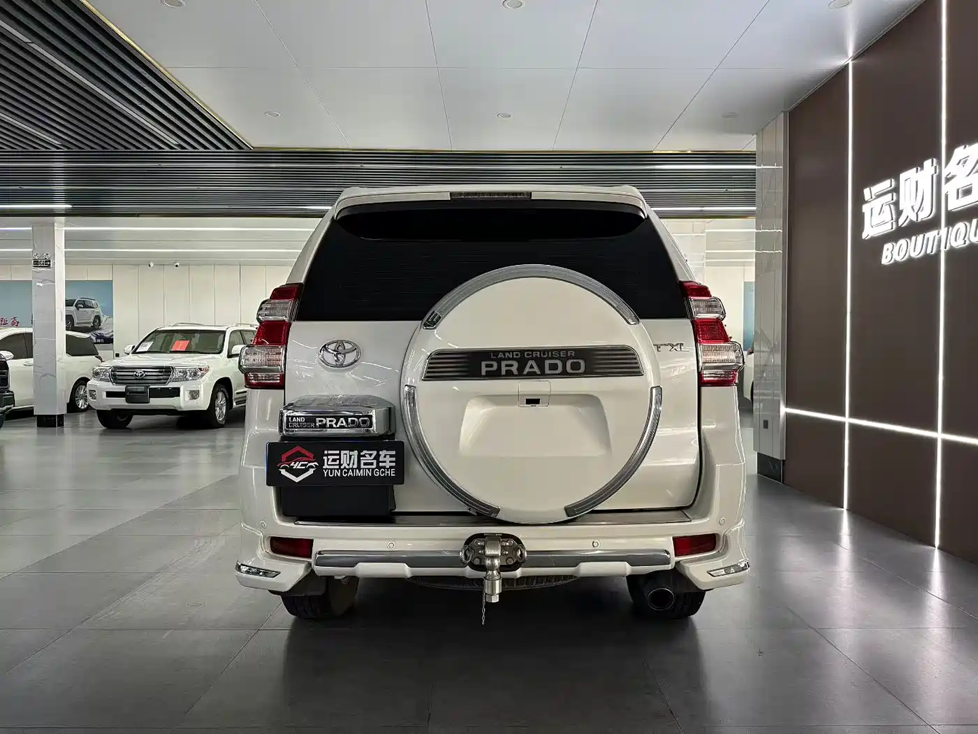 Toyota Prado (Import) 2014 2.7L Automatic Luxury фото 8